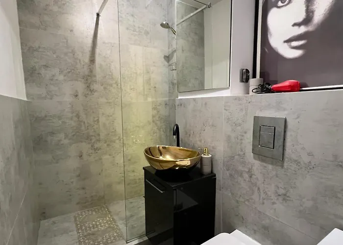 Zgoda 13 - Wonderful View Apartment Warsaw